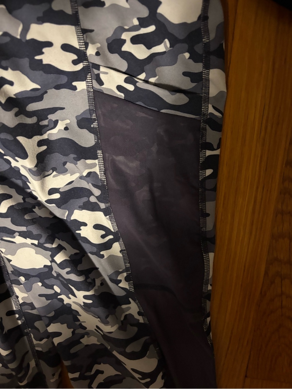 Fabletics Blue Camo Set - Picture 4 of 6
